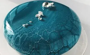I Make Mirror Glazed Mousse Cakes