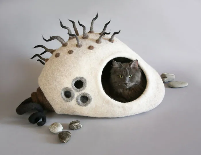 I Felt Fairytale Houses For Cats