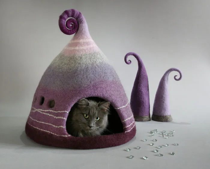 I Felt Fairytale Houses For Cats