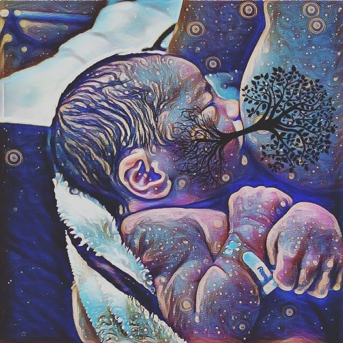 ‘Tree Of Life’ Breastfeeding Photos Are Taking Internet By Storm