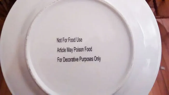 My Neighbor Brought Us A Plate Of Christmas Cookies. After Eating The Whole Plate, We Found This On The Bottom