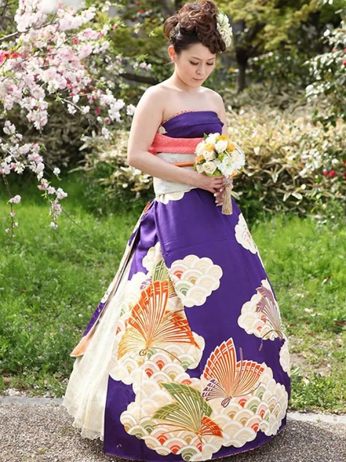 Brides In Japan Are Turning Their Traditional Kimonos Into Extraordinary Wedding Dresses