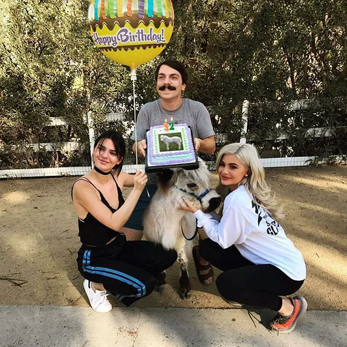 Man Photoshops Himself Into Pictures Of Kendall Jenner, Makes Them 10 Times Better (NSFW)
