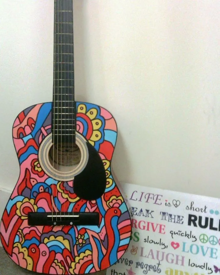 Groovy Guitars
