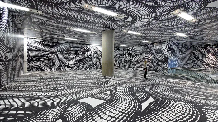 Optical Illusion Rooms By Peter Kogler Will Give You Vertigo