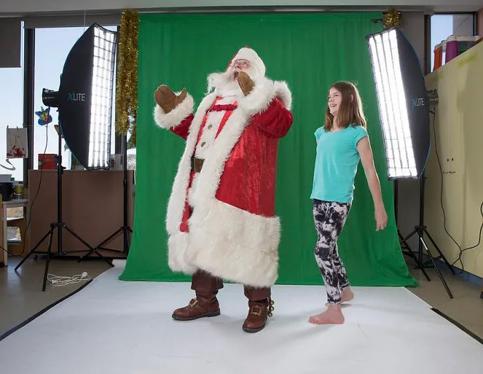 This Photographer Is Using Photoshop To Give Seriously Sick Children A Magical Christmas They Couldn't Have