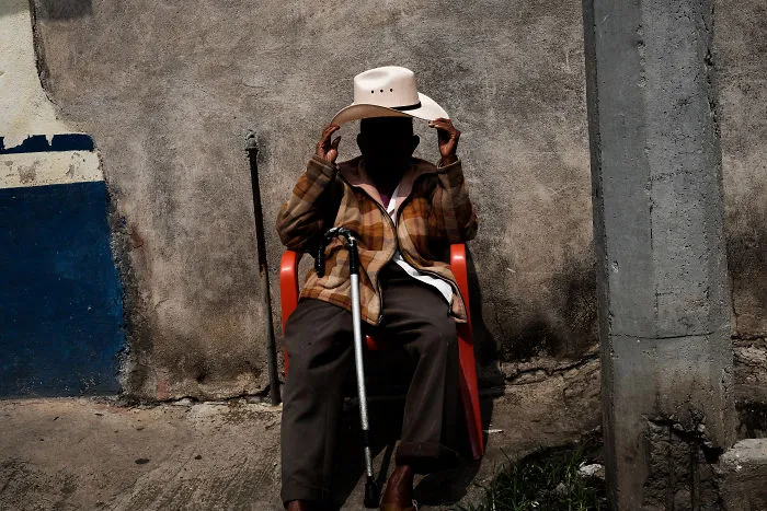 Candid Everyday Moments From Vivid Streets Of Mexico