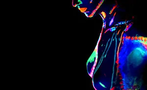 Glow In The Dark Body Painting Bypoonam #nophotoshop