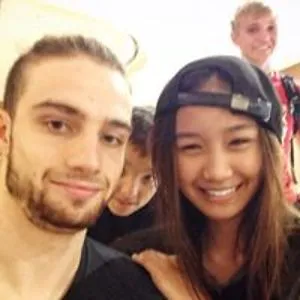 Jazzi Yen Yi