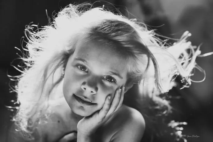 I Quit My Job To Follow My Passion For Photography And Document My Daughters' Lives