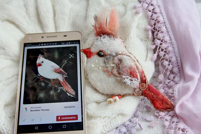 I Use Pictures Of Actual Birds To Felt Brooches With Character