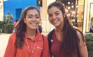50 Strangers That Met Their Real-Life Doppelgangers