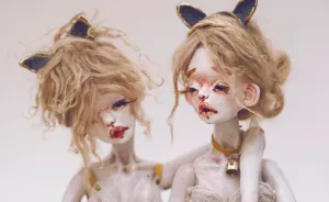 I Show The Beauty Of Women Through Vibrant, Emotional, Dramatic, Uncomfortable Dolls (NSFW)