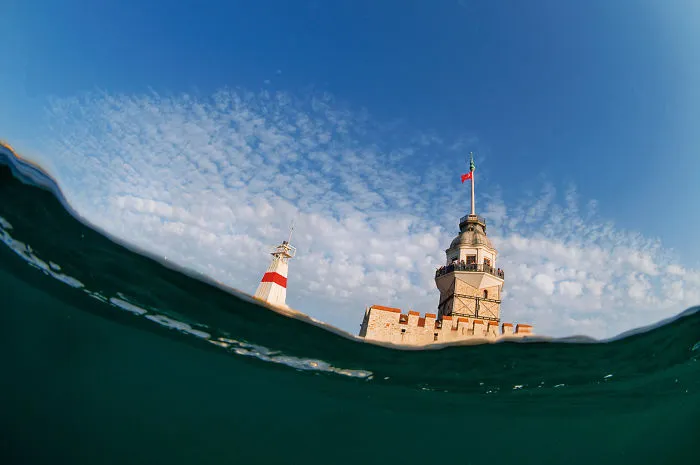Salacak Lighthouse & Maiden Tower