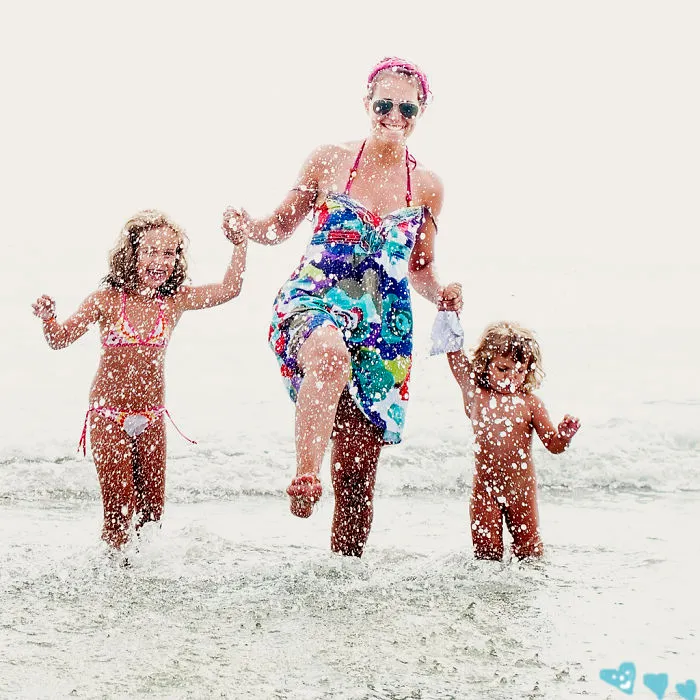 I Quit My Job To Follow My Passion For Photography And Document My Daughters' Lives