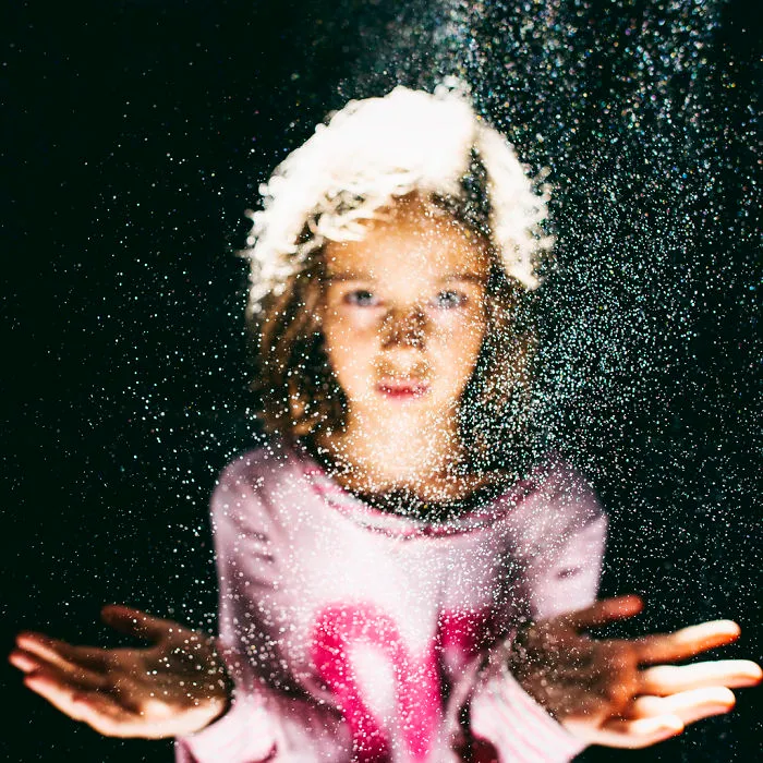 I Quit My Job To Follow My Passion For Photography And Document My Daughters' Lives