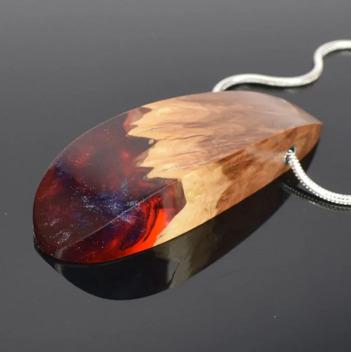 I Make Pendants That Allow You To Carry A Bit Of Nature’s Beauty With You