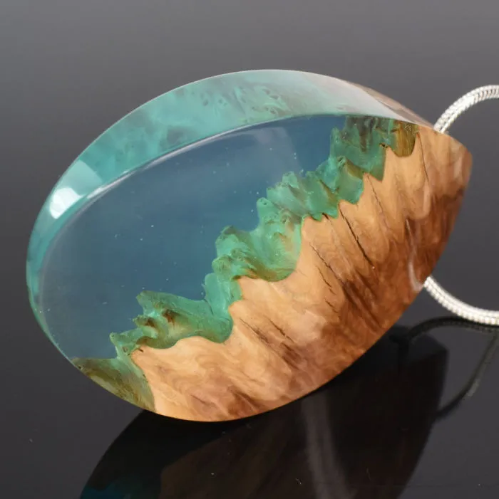I Make Pendants That Allow You To Carry A Bit Of Nature’s Beauty With You