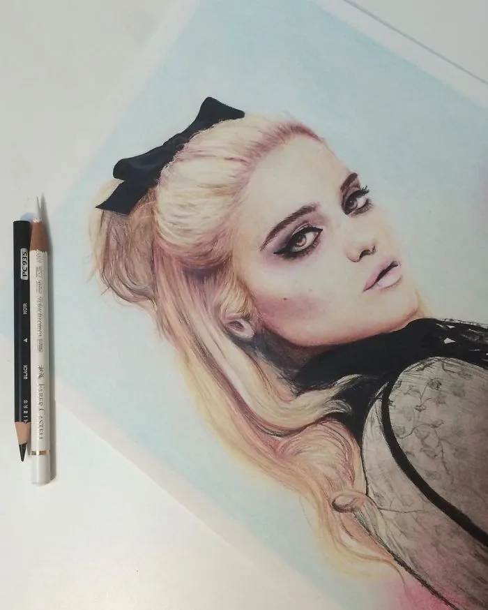 I Create Colorful Photorealistic Drawings With Colored Pencils