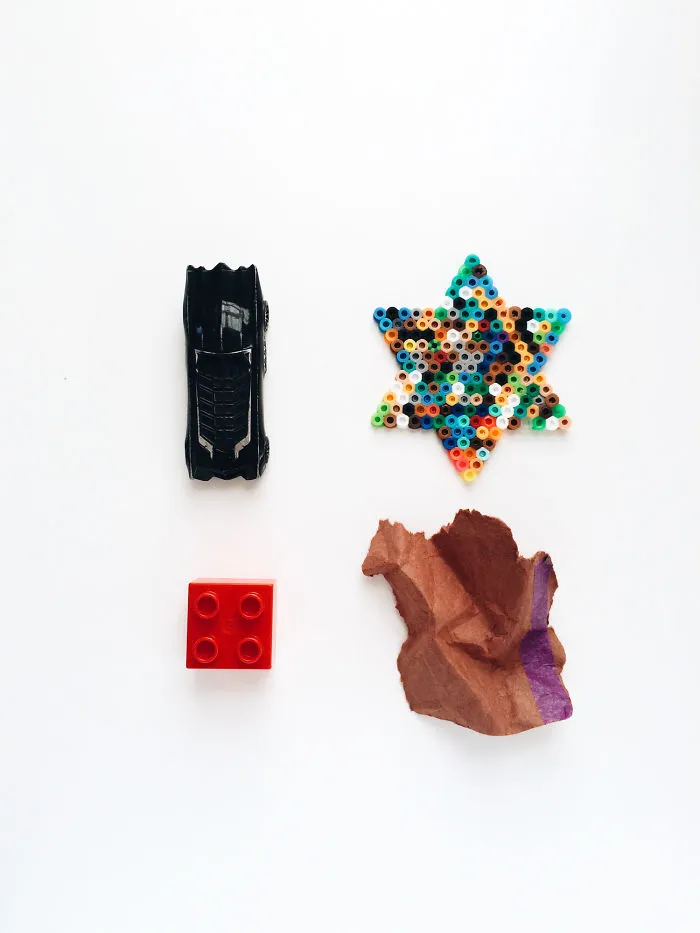 46 Cute Photos That Reveal What Preschoolers Have In Their Pockets