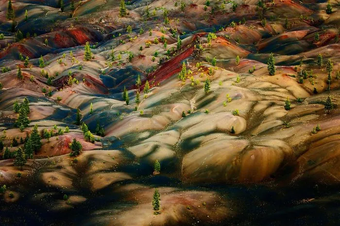 55 Photos Of Lassen Volcanic National Park That Look Like They're Taken At Another Planet