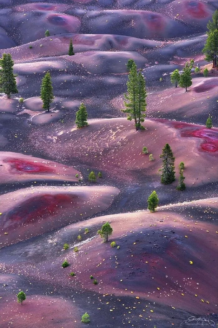 55 Photos Of Lassen Volcanic National Park That Look Like They're Taken At Another Planet