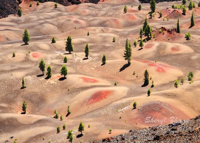 55 Photos Of Lassen Volcanic National Park That Look Like They're Taken At Another Planet