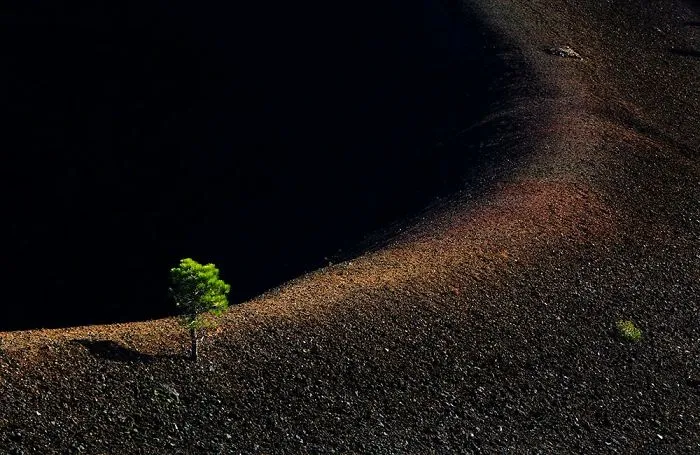 55 Photos Of Lassen Volcanic National Park That Look Like They're Taken At Another Planet