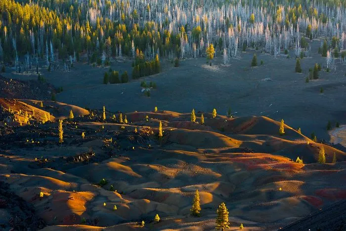 55 Photos Of Lassen Volcanic National Park That Look Like They're Taken At Another Planet