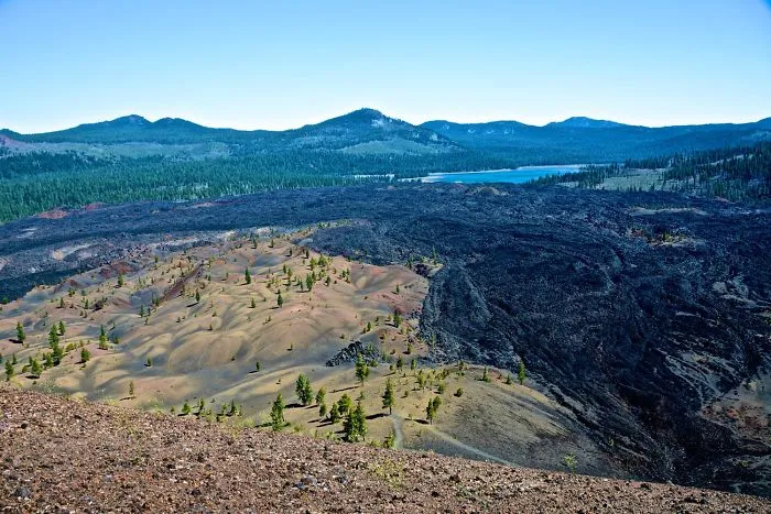 55 Photos Of Lassen Volcanic National Park That Look Like They're Taken At Another Planet