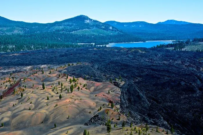 55 Photos Of Lassen Volcanic National Park That Look Like They're Taken At Another Planet