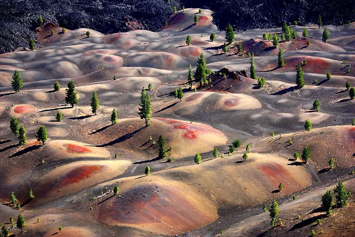 55 Photos Of Lassen Volcanic National Park That Look Like They're Taken At Another Planet