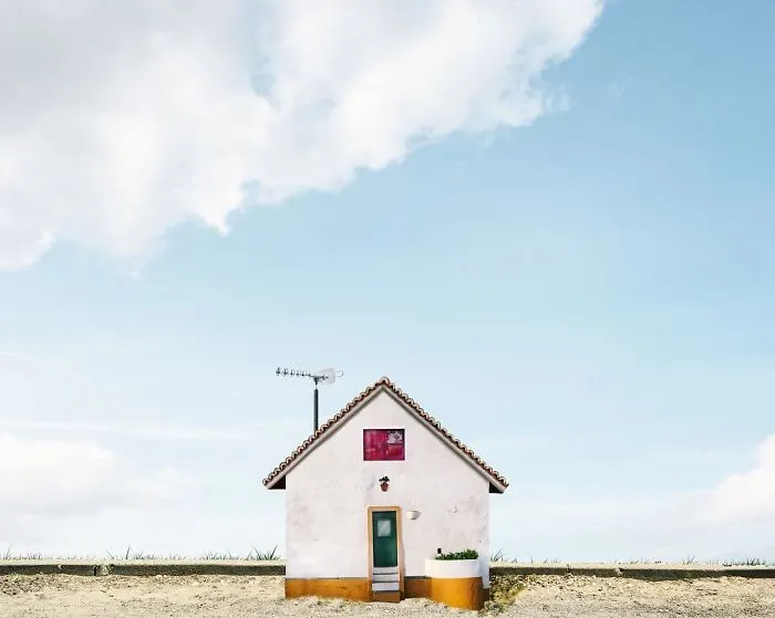 My Two Years As A Hunter Of Lonely Houses