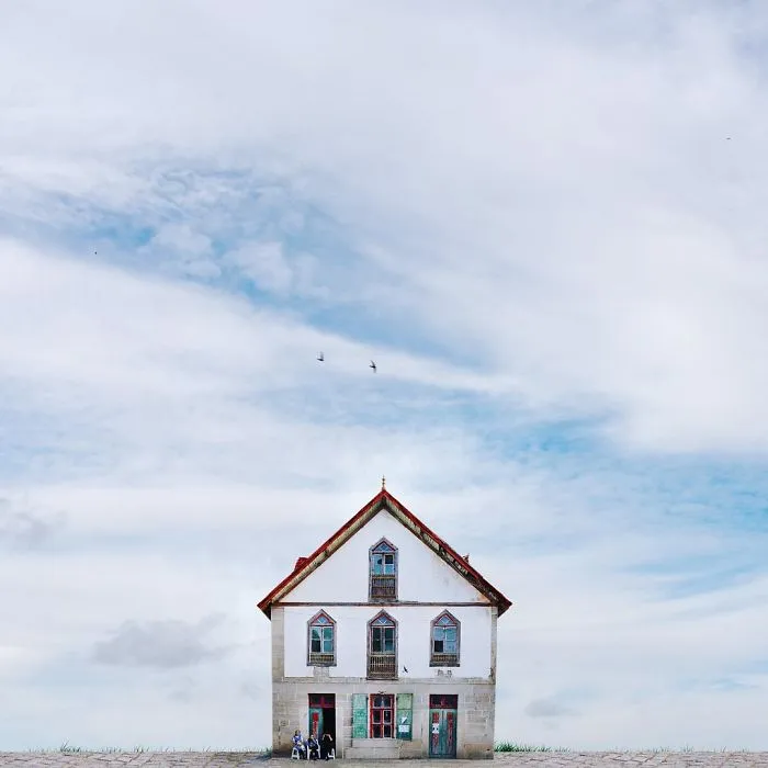 My Two Years As A Hunter Of Lonely Houses