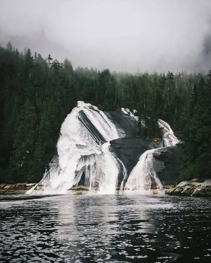 Thompson Sound, British Columbia, Canada