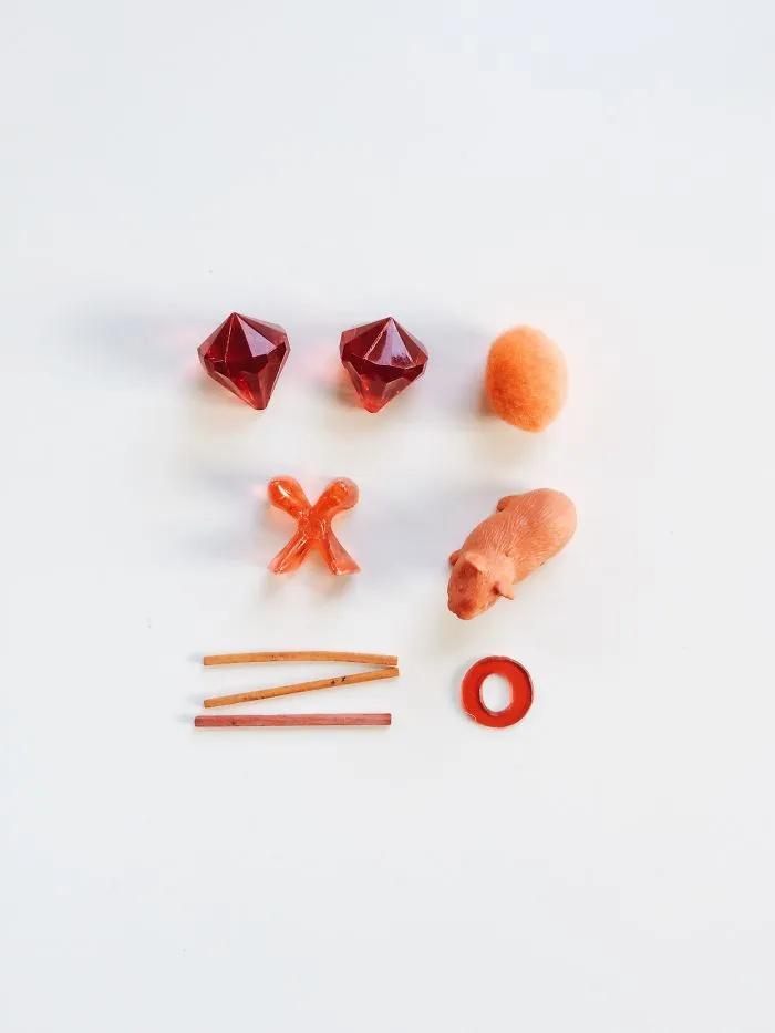 46 Cute Photos That Reveal What Preschoolers Have In Their Pockets