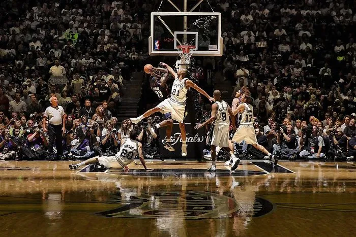 King Jame's Court
