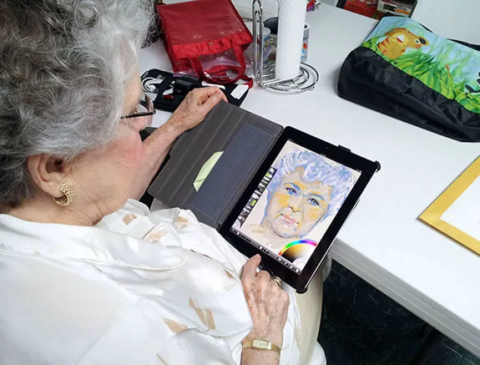Bought My Grandma An Ipad. She's 84 And Never Had A Tablet, And Wanted It For "Art" I Bought Artrage For Her And Left Her Alone With Her New Toy For 30 Minutes. This Is What I Came Back To
