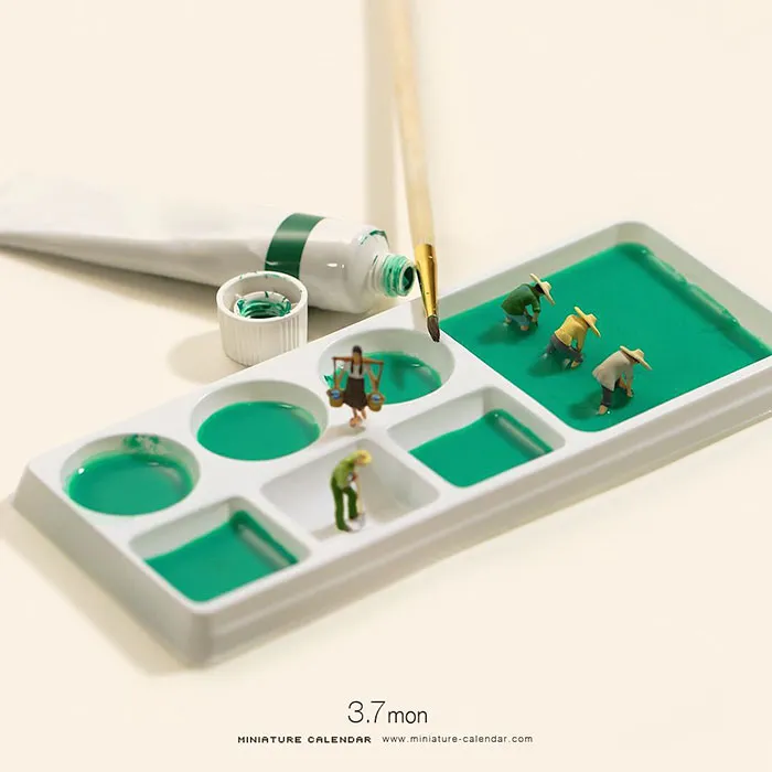 246 Fun Miniature Dioramas By Japanese Artist Who's Been Creating Them Every Day For 5 Years