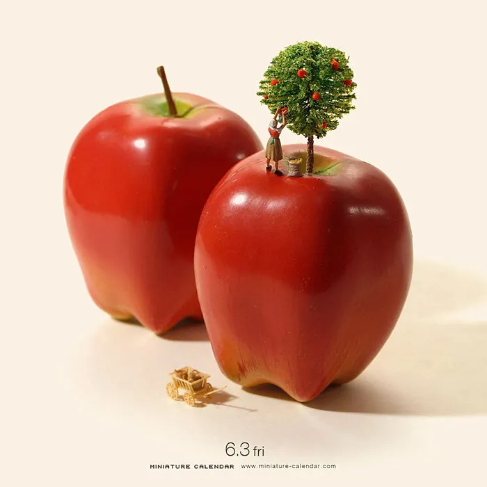 246 Fun Miniature Dioramas By Japanese Artist Who's Been Creating Them Every Day For 5 Years