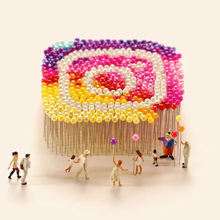 246 Fun Miniature Dioramas By Japanese Artist Who's Been Creating Them Every Day For 5 Years