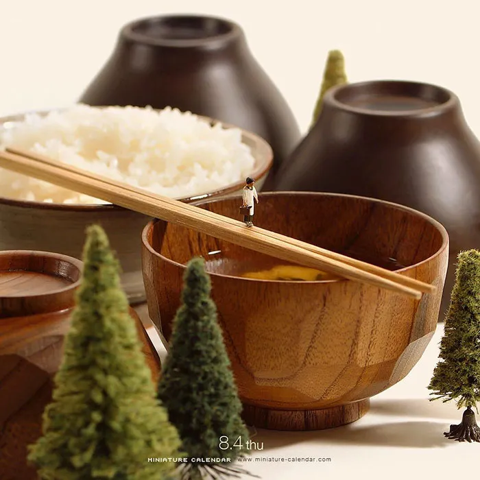 246 Fun Miniature Dioramas By Japanese Artist Who's Been Creating Them Every Day For 5 Years