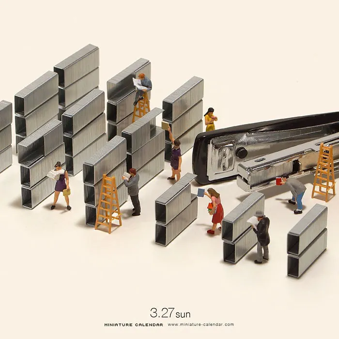 246 Fun Miniature Dioramas By Japanese Artist Who's Been Creating Them Every Day For 5 Years