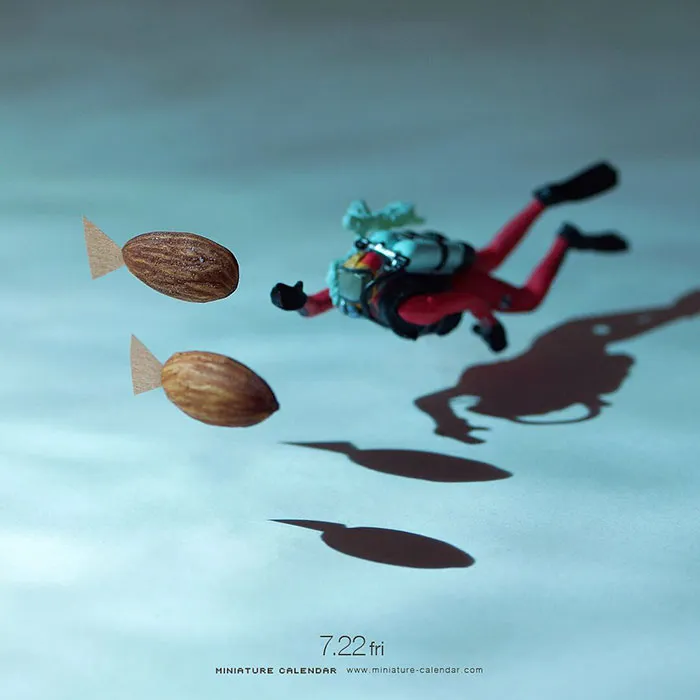 246 Fun Miniature Dioramas By Japanese Artist Who's Been Creating Them Every Day For 5 Years