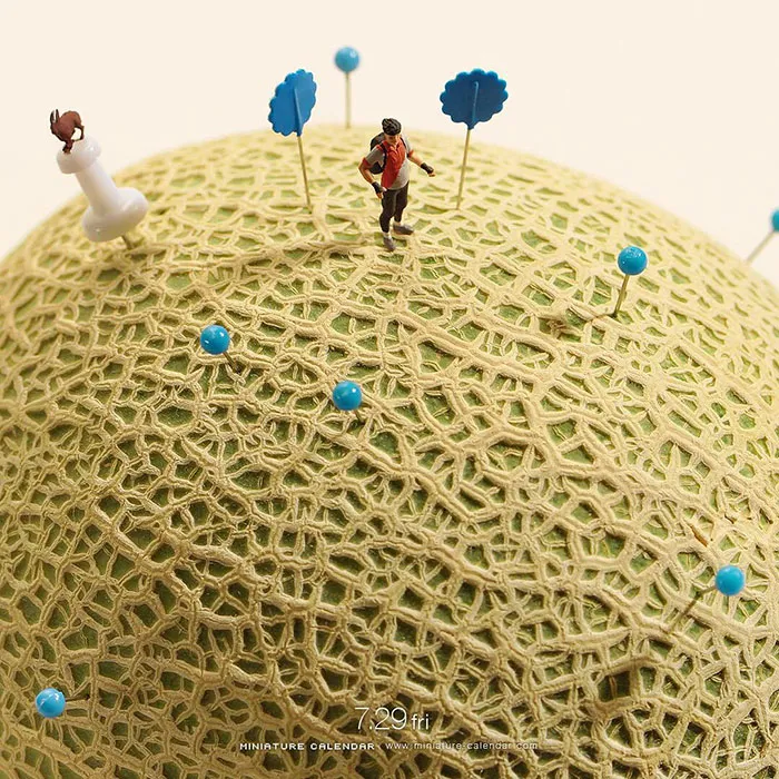 246 Fun Miniature Dioramas By Japanese Artist Who's Been Creating Them Every Day For 5 Years