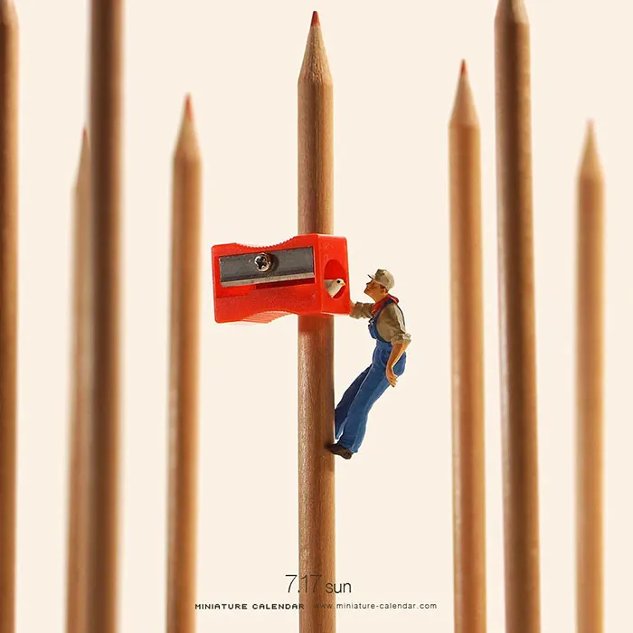 246 Fun Miniature Dioramas By Japanese Artist Who's Been Creating Them Every Day For 5 Years