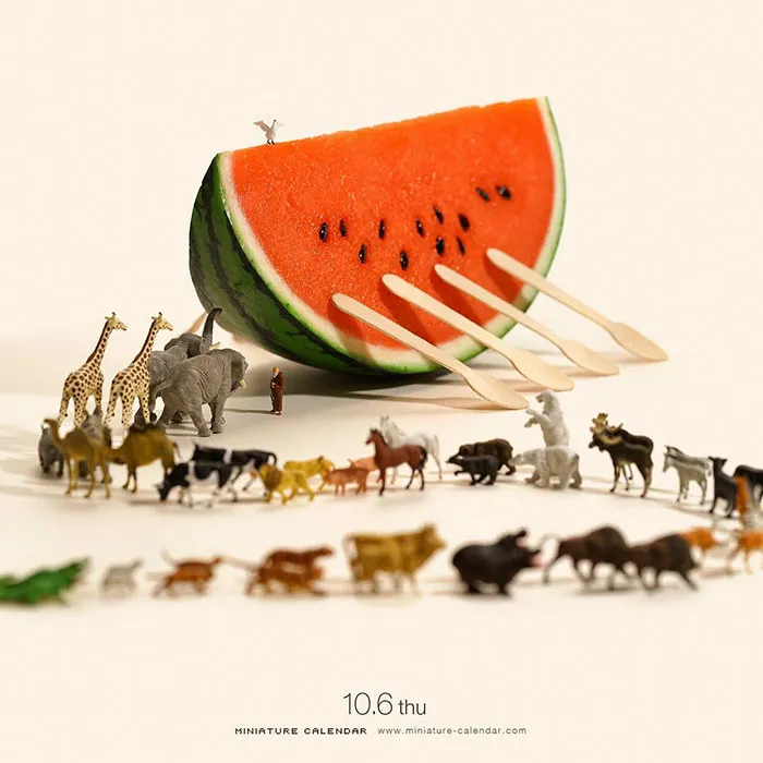 246 Fun Miniature Dioramas By Japanese Artist Who's Been Creating Them Every Day For 5 Years