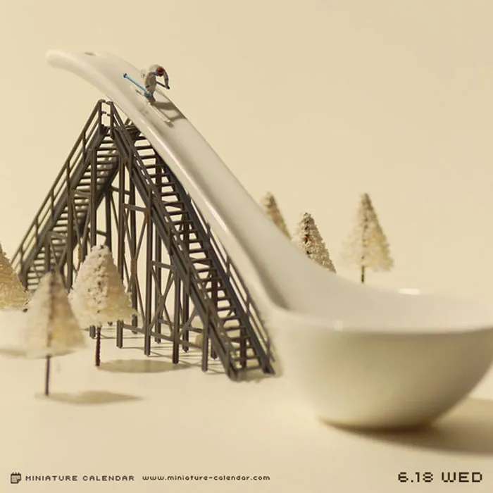 246 Fun Miniature Dioramas By Japanese Artist Who's Been Creating Them Every Day For 5 Years