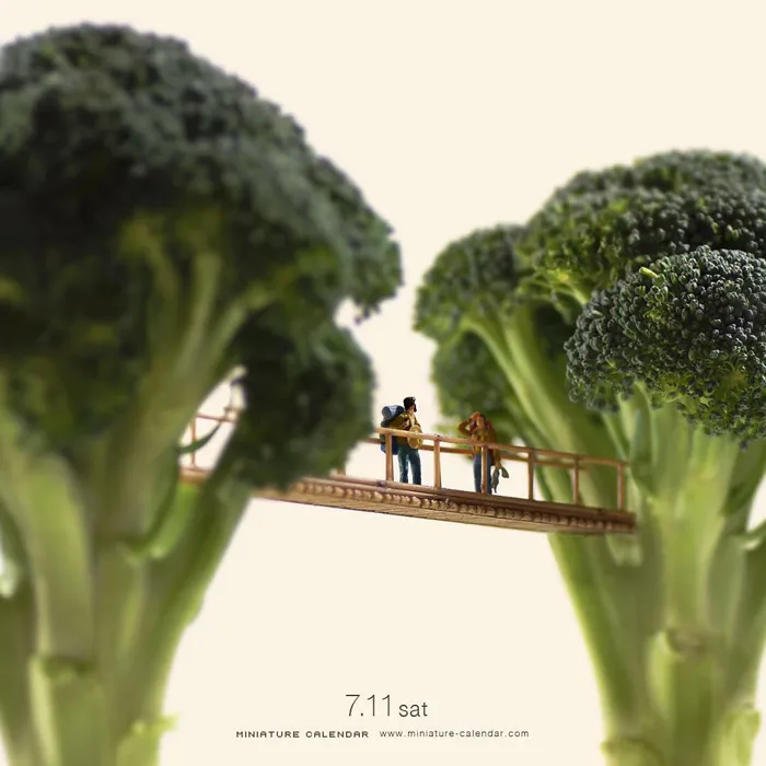 246 Fun Miniature Dioramas By Japanese Artist Who's Been Creating Them Every Day For 5 Years