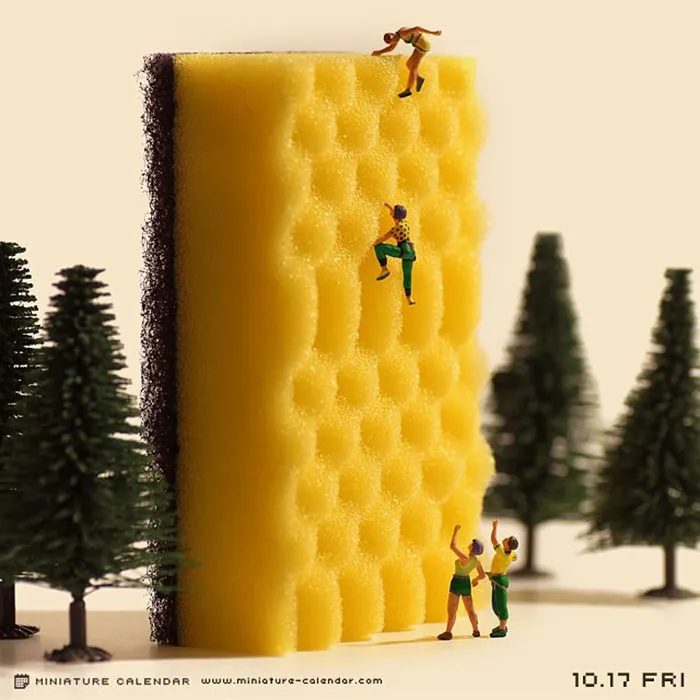 246 Fun Miniature Dioramas By Japanese Artist Who's Been Creating Them Every Day For 5 Years